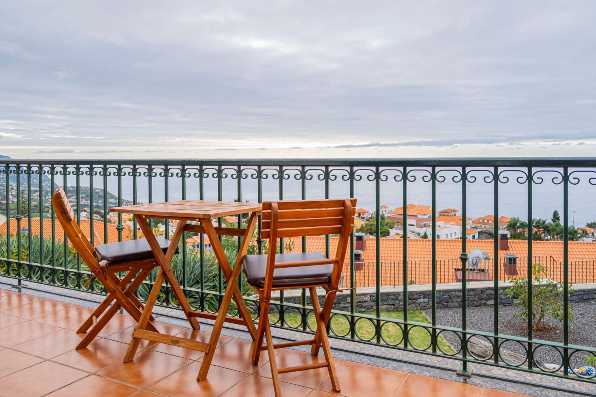 Namaste House I Hotel Relogio do Poiso ภายนอก รูปภาพ