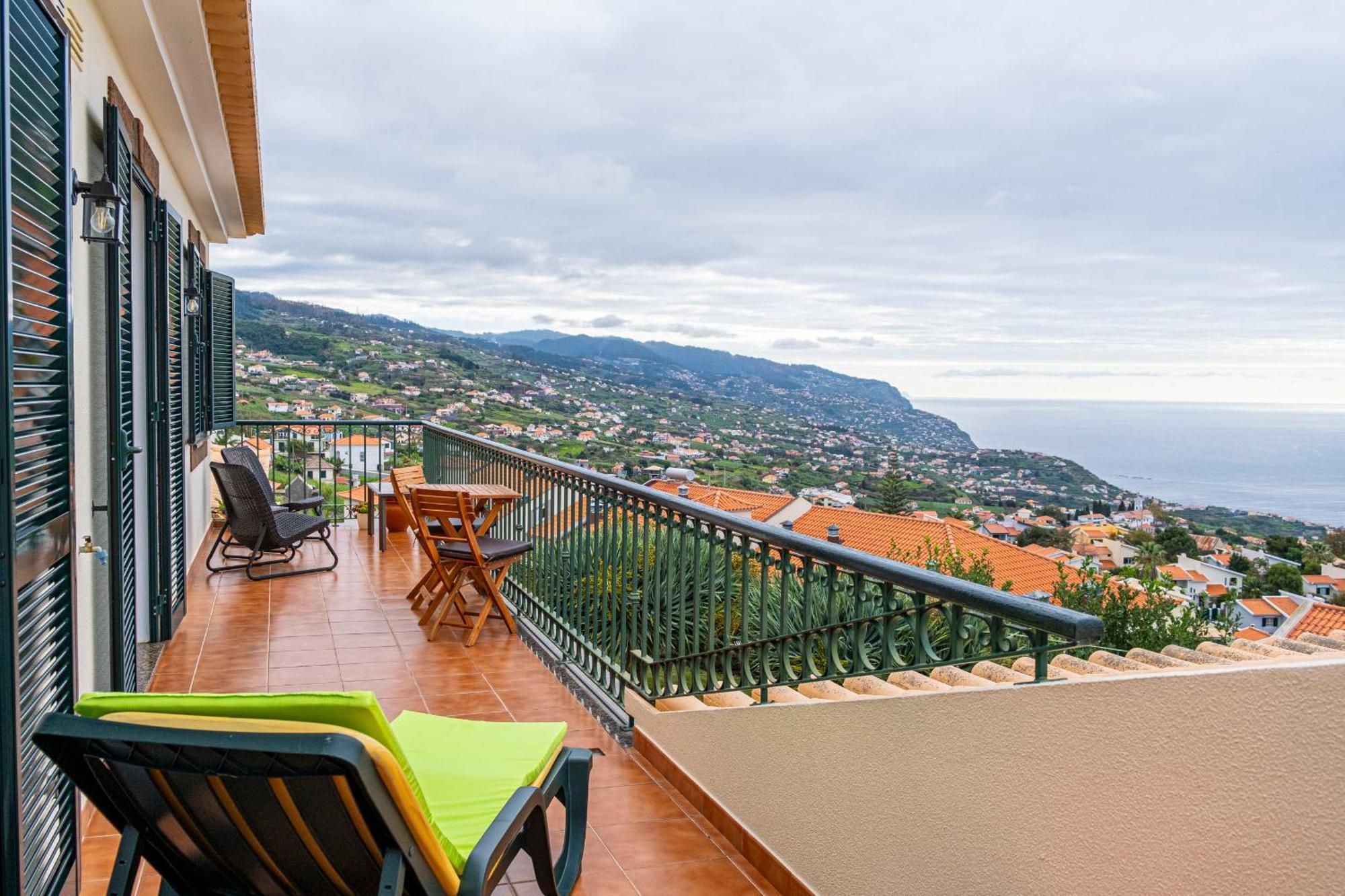 Namaste House I Hotel Relogio do Poiso ภายนอก รูปภาพ